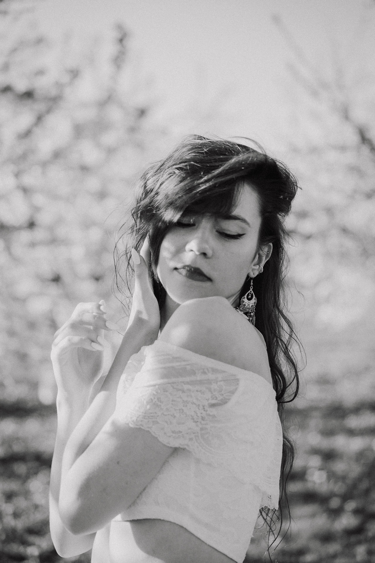 portret kobiety w sadzie pod Krakowem, Małopolska