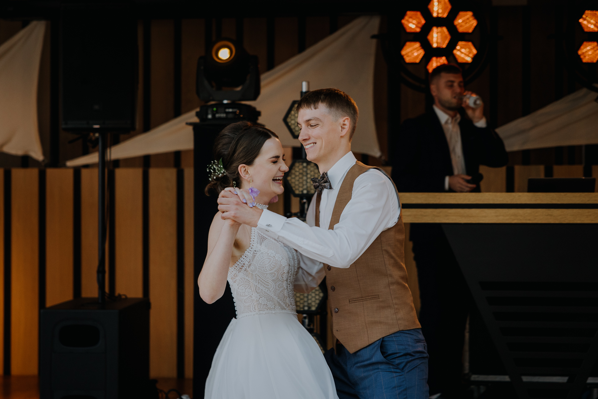 pierwszy taniec pary młodej