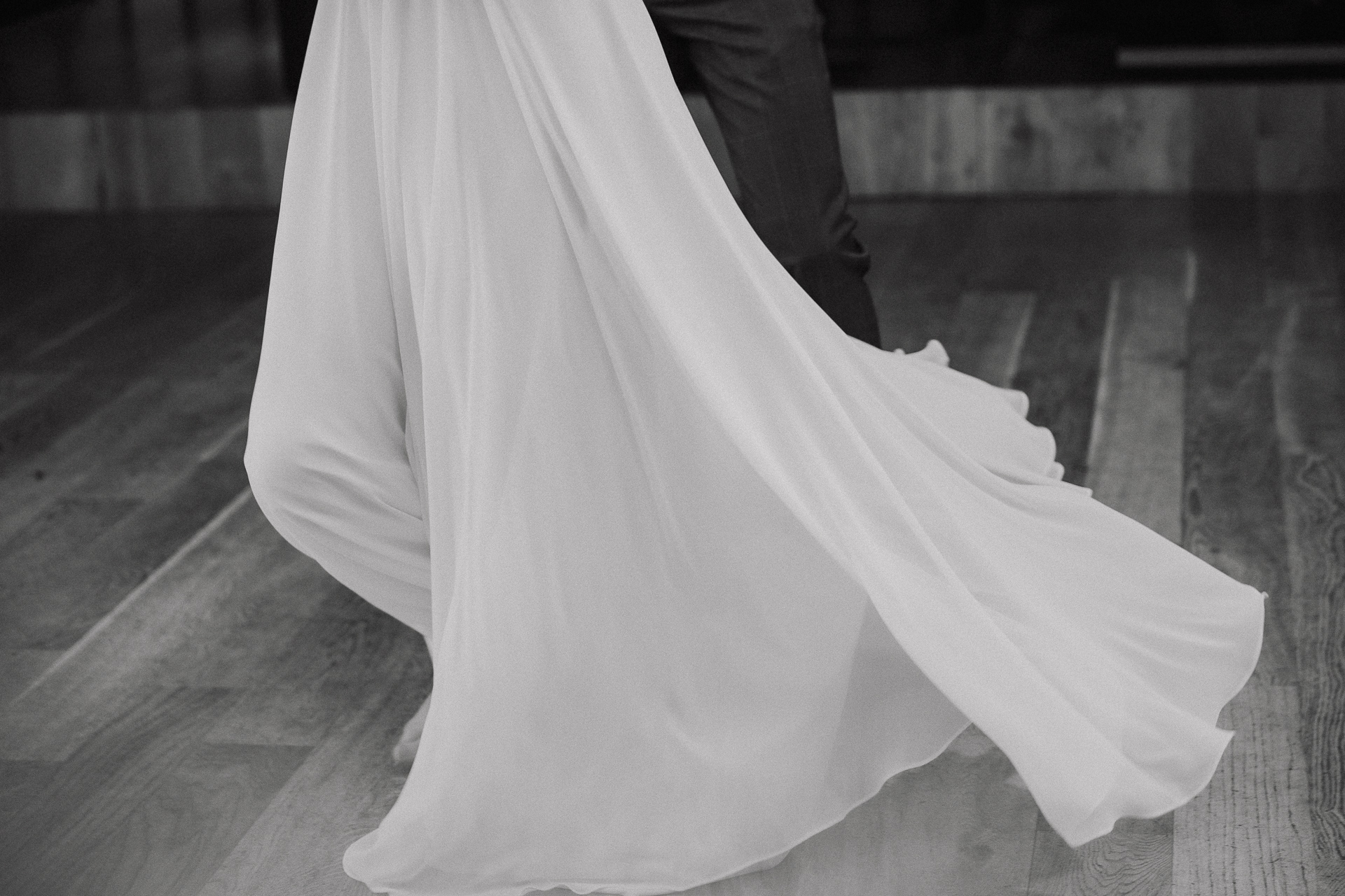 pierwszy taniec pary młodej