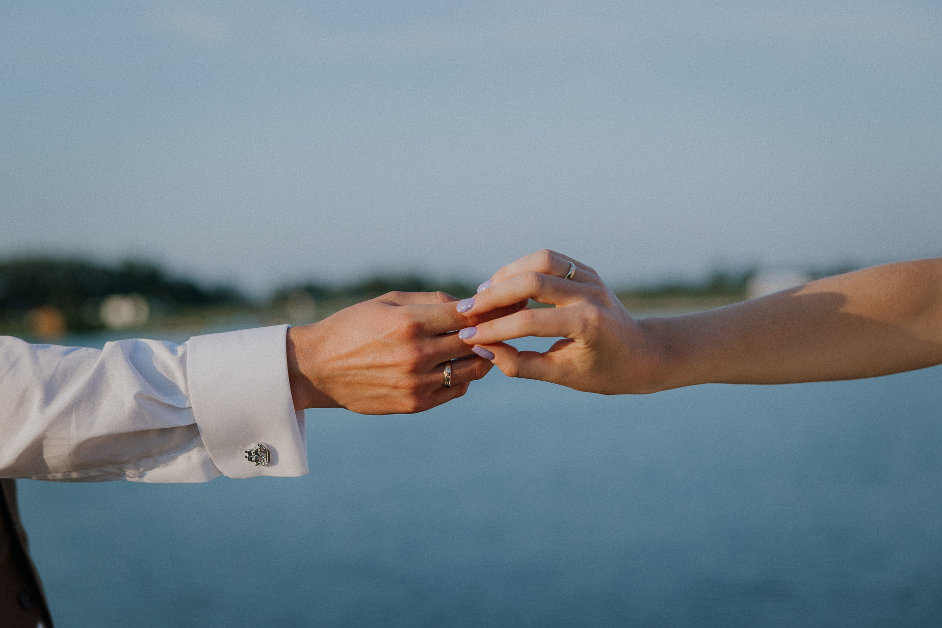 Para Młoda na pomoście w Kuter Port Nieznanowice