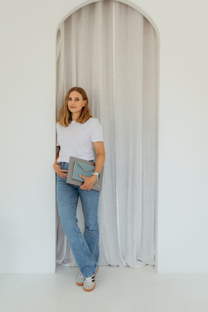 sesja wizerunkowa w studio w Krakowie