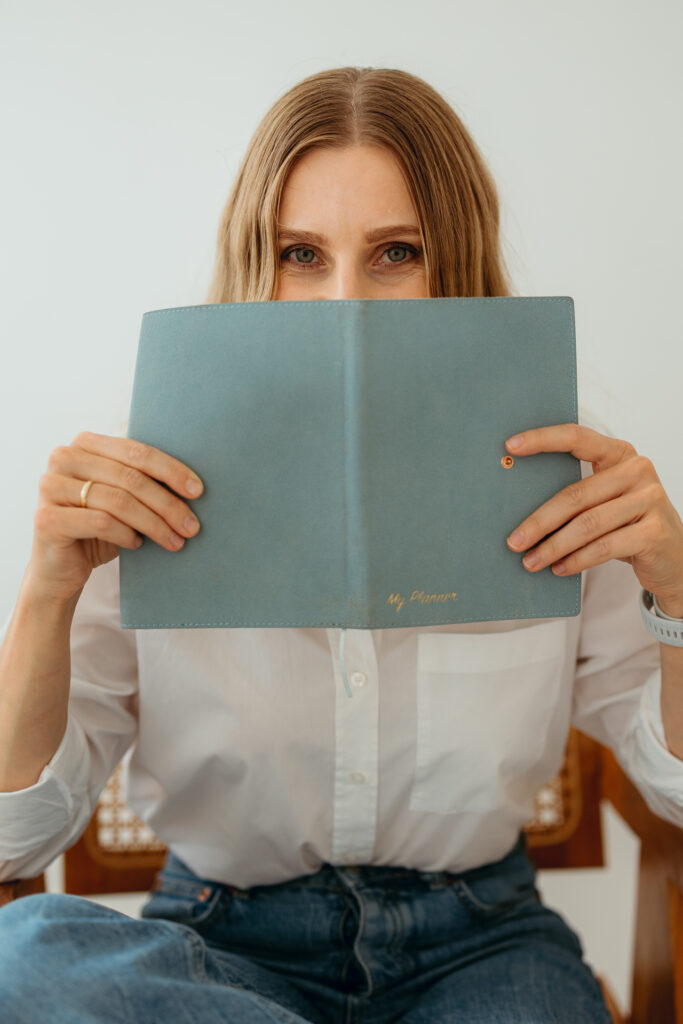 sesja wizerunkowa w studio w Krakowie