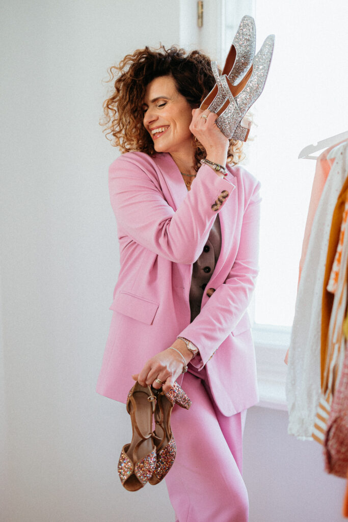 profesjonalna, kobieca sesja wizerunkowa w studio, marka osobista