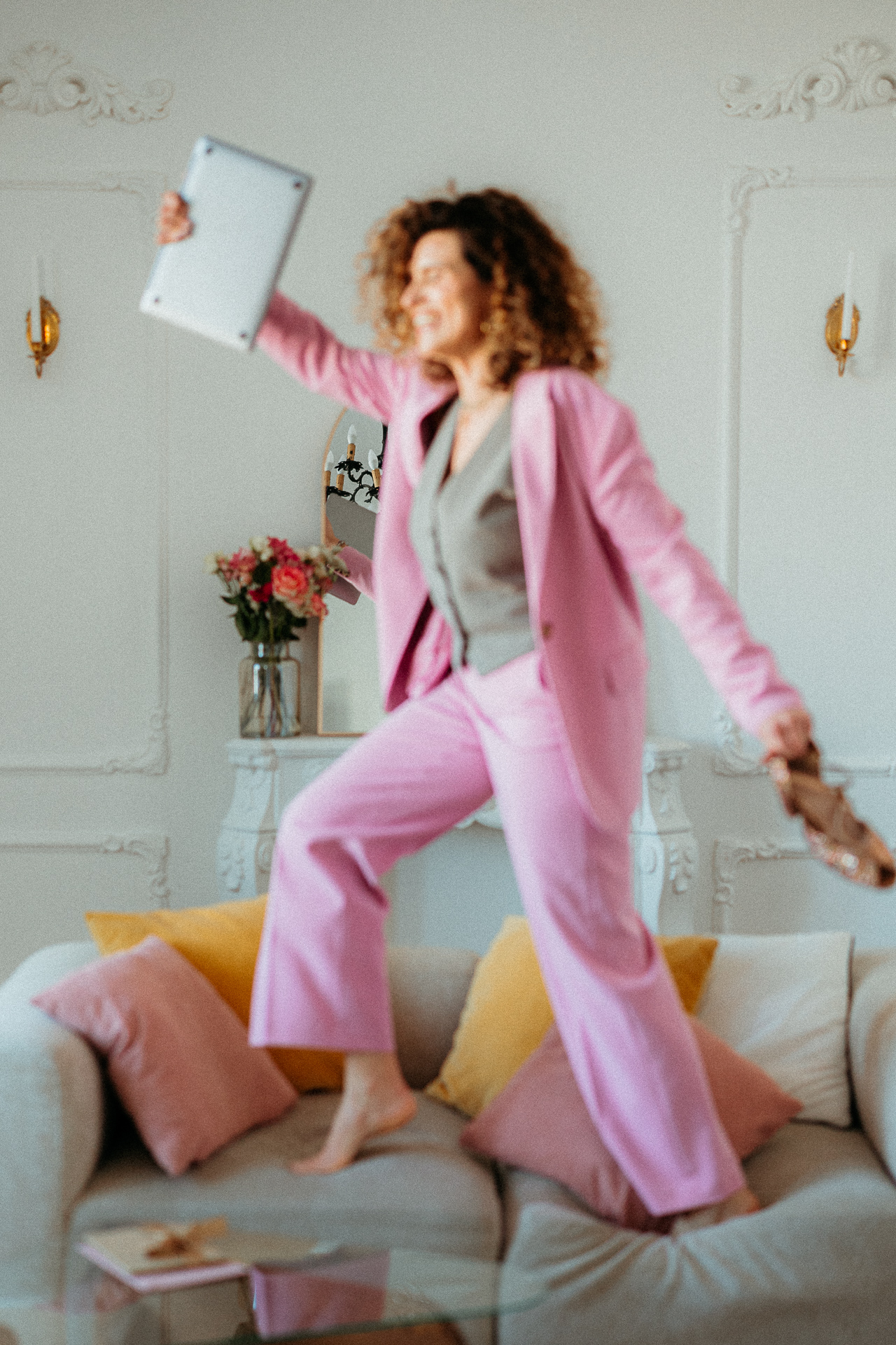 profesjonalna, kobieca sesja wizerunkowa w studio, marka osobista